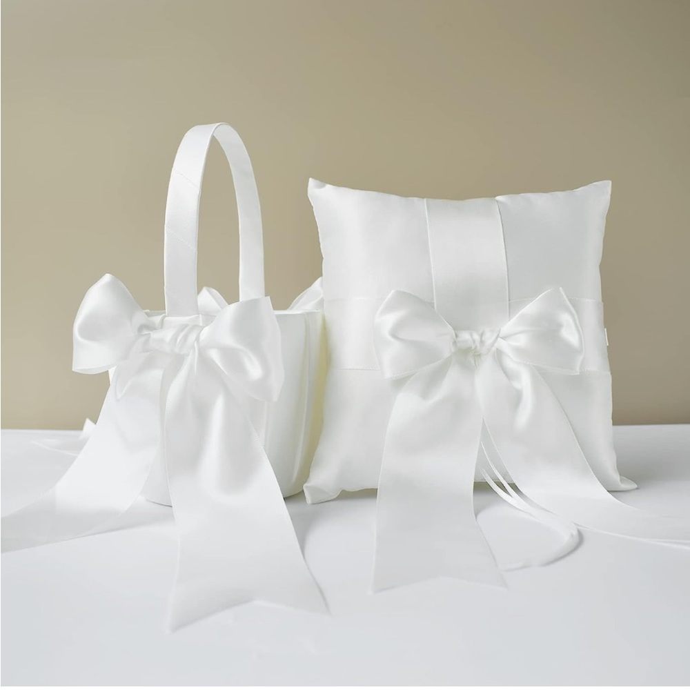 Basket and Ring Pillow